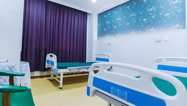 深圳公司立户条件_刷短剧治愈上班的痛！再让我看广告就太过分了吧 
